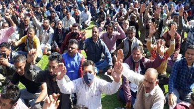 Photo of नियमित किए जाने की मांग को लेकर जल शक्ति विभाग के कर्मचारी का फूटा गुस्सा, जल्द उपराज्यपाल मनोज सिन्हा से मिलेगा शिष्टमंडल