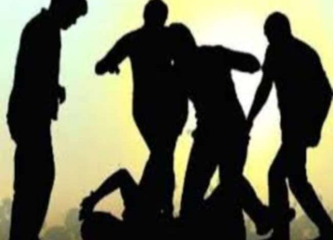 Photo of बाराबंकी में नकाबपोश बदमाशों ने लूटपाट दौरान महिला के मुंह में कपड़ा ठूंसकर बेहरमी से पीटा…