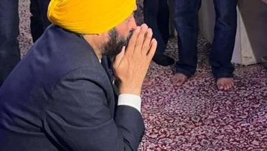 Photo of पंजाब में प्रचंड बहुमत के साथ सत्ता में आ रही आम आदमी पार्टी, सुखबीर व कैप्टन ने दी जीत की बधाई