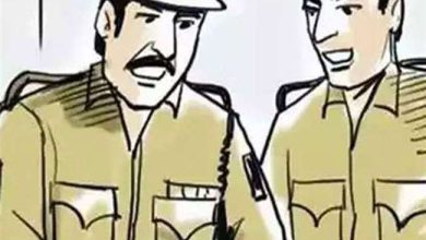 Photo of उत्‍तराखंड में एनएसएस कैंप में एक शिक्षक द्वारा छात्राओं संग बदसलूकी का मामला आया सामने, पढ़े पूरी खबर