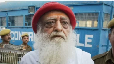 Photo of जेल में बंद आसाराम के आश्रम में मिला नाबालिग लड़की का शव, मौके पर पहुंची पुलिस…