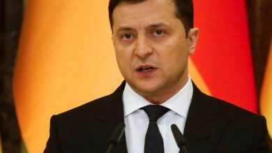 Photo of वोलोदिमिर जेलेंस्की ने आज रूस के साथ यूक्रेन के व्यापार की समाप्ति को औपचारिक रूप देने का किया ऐलान