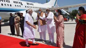 Photo of जम्मू-कश्मीर पहुंचे पीएम मोदी, 20 हजार करोड़ रुपये की दी सौगात…