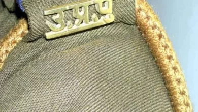 Photo of यूपी के अलीगढ़ जिले में तैनात हुई फोर्स, इबादत कर निकले लोगों पर पत्थर फेंकने का मामला आया सामने ￼