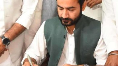 Photo of सरकार के आदेश के बावजूद निजी स्कूलों में फीस, डेवलपमेंट, अपनी मर्जी की दुकानों से वर्दी व किताबें खरीदने का खेल जारी…