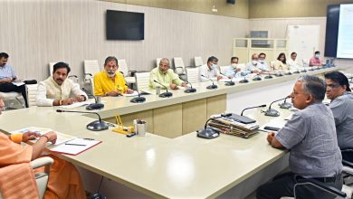 Photo of मुख्यमंत्री योगी के समक्ष अटल आवासीय विद्यालयों की मानक संचालन प्रक्रिया के सम्बन्ध में प्रस्तुतीकरण….