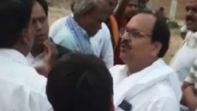 Photo of मऊ जिले में मुख्‍तार अंसारी के अधिवक्‍ता द्वारा जज को अपशब्द कहना पड़ा भारी, दर्ज हुआ मुकदमा…