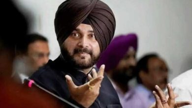 Photo of बड़ी खबर: पटियाला कोर्ट में नवजोत सिंह सिद्धू ने किया सरेंडर
