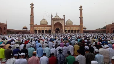 Photo of वाराणसी: मस्जिद का सर्वे करने पहुंची टीम, सड़क पर हंगामा और नारेबाजी
