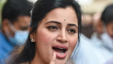 Photo of सांसद नवनीत कौर राणा को मिली अस्पताल से छुट्टी, बोली- जेल में हुए अत्याचार के बारे में…