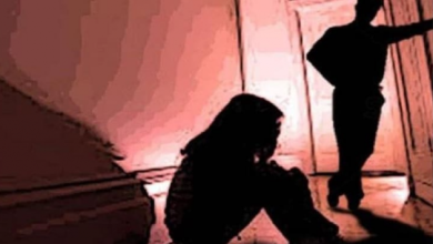 Photo of टीचर ने परीक्षा में फेल करने की धमकी देते हुए तीन नाबालिग बच्चियों से दुष्कर्म का किया प्रयास