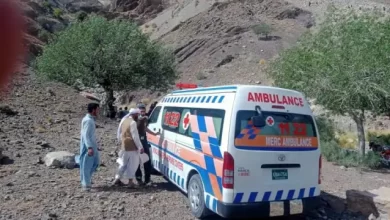 Photo of पाकिस्तान: खाई में गिरा यात्री वाहन, 22 लोगों की मौत..