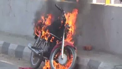 Photo of  छत्‍तीसगढ़ के गरियाबंद जिले में सड़क दुर्घटना में दो युवकों की जिंदा जलने से मौत… 