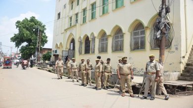 Photo of उदयपुर की घटना के बाद जुमे की नमाज को लेकर यूपी के प्रतापगढ़ की पुलिस भी है अलर्ट