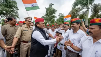 Photo of अखिलेश यादव ने जनेश्वर मिश्र पार्क में फहराया तिरंगा