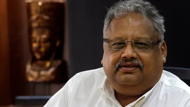 Photo of भारत के दिग्गज बिजनेसमैन और शेयर मार्केट के ‘बिग बुल’ झुनझुनवाला का 62 की उम्र में निधन