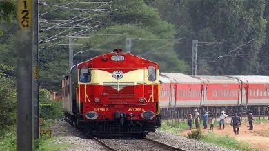 Photo of भारतीय रेल ने आज 159 मेल/एक्सप्रेस और पैसेंजर गाड़ियां की कैंसिल, चेक करे लिस्ट