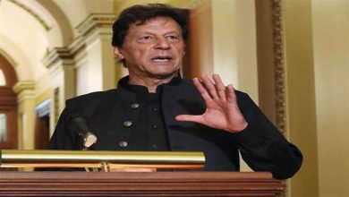 Photo of खूनी क्रांति से हटाया जा सकता है वर्तमान सरकार: इमरान खान