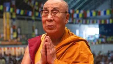 Photo of धर्मशाला पहुंचे दलाई लामा, लंबी आयु के लिए आयोजित प्रार्थना सभा में…