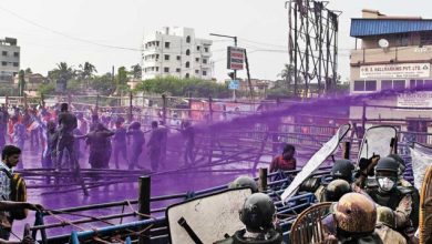 Photo of पश्चिम बंगाल: नाबन्ना अभियान के बीच भाजपा कार्यकर्ताओं और पुलिस के बीच झड़प