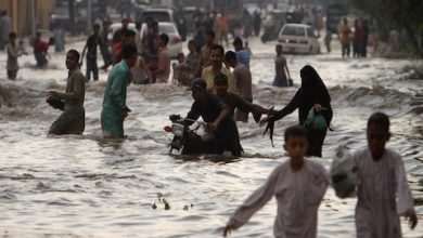 Photo of पाकिस्तान में बाढ़ से लोगों की हालत हुई खराब, अब तक 1486 लोगों ने गंवाई जान