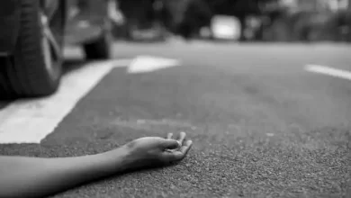 Photo of दिल्ली में भीषण सड़क हादसा, बेकाबू ट्रक ने सड़क किनारे सो रहे लोगों को रौदा चार की मौत￼