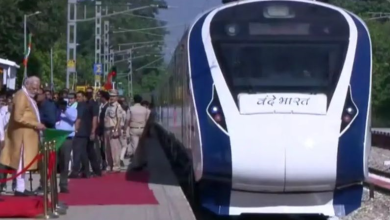 Photo of पीएम मोदी ने चौथी वंदे भारत एक्सप्रेस को दिखाई हरी झंडी￼