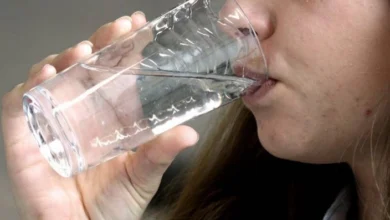 Photo of सेहतमंद रहने के लिए रोजाना इतने गिलास पानी पीने की सलाह देते है हेल्थ एक्सपर्ट्स…