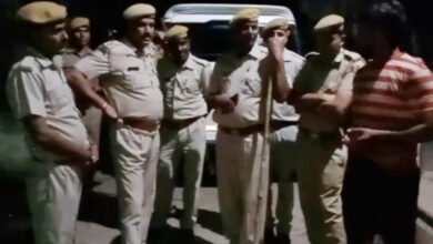 Photo of राजस्थान: भरतपुर में घर में घुसकर कर तीन भाइयों की गोली मारकर हत्या, पढ़े पूरी ख़बर