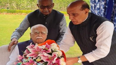 Photo of 95 साल के हुए लाल कृष्ण आडवाणी , इस मौके पर प्रधानमंत्री व रक्षा मंत्री ने उनके घर जाकर दीं शुभकामनाएं