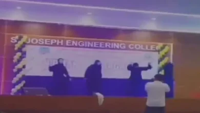 Photo of कर्नाटक: बॉलीवुड गाने पर बुर्का पहनकर डांस करना छात्रों को पड़ा महंगा, पढ़े पूरी खबर…