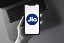 Photo of भारत में जल्द सस्ता 5G स्मार्टफोन लॉन्च कर सकती है Reliance Jio, यहां पढ़े डिटेल्स