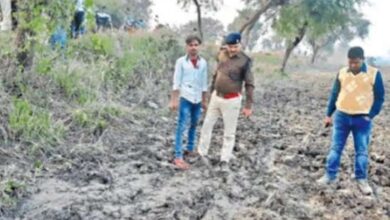 Photo of झारखंड में दोहराया गया श्रद्धा हत्याकांड जैसा कांड, पति ने पत्नी के किए 12 टुकड़े 