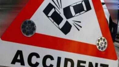 Photo of रुद्रप्रयाग-पोखरी मोटरमार्ग पर हुआ सड़क हादसा, खाई में गिरी बारातियों से भरी गाड़ी