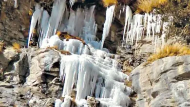 Photo of भारत-चीन बॉर्डर के ऊंचाई वाले गांवों में कड़ाके की ठंड से 100 से ज्यादा जलस्रोत जमें, लोगों की मुश्किलें हुई दोगुनी