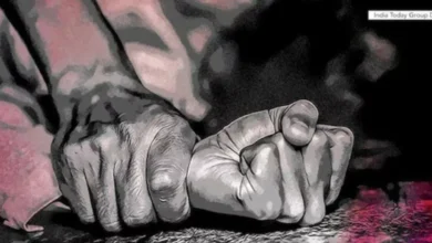 Photo of नोएडा में कंप्यूटर शिक्षक अपनी 11वीं की छात्रा से 2 साल तक करता रहा हैवानियत 