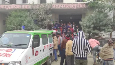 Photo of हादसे में बाइक सवार तीनों दोस्त गंभीर रूप से जख्मी, 2 लोगों की घटनास्थल पर हुई मौत