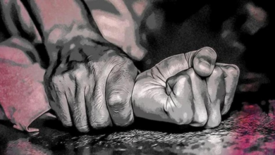 Photo of शेयरिंग कैब में 23 साल की महिला के साथ हुआ गैंगरेप, पढ़े पूरी ख़बर