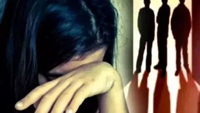 Photo of तलाकशुदा महिला से युवक ने किया रैप, भाई संग मिलकर ली अश्लील तश्वीरें 