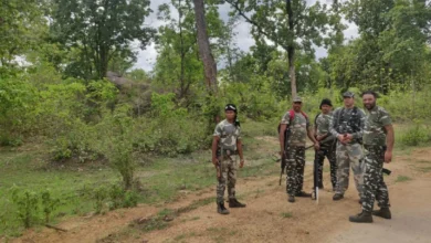 Photo of बीजापुर में सुरक्षा बलों ने किया 6 नक्सल समर्थकों को गिरफ्तार, पढ़े पूरी ख़बर