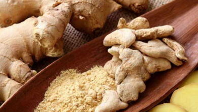 Photo of जानें घर पर गुड़ और अदरक से कैसे कर सकते हैं इलाज..