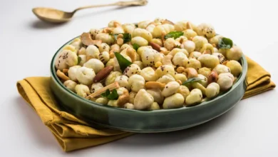 Photo of आप मखाने की नमकीन भी बना सकते हैं, तो आइए जानें  इसकी रेसिपी..