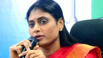 Photo of मेरे पदयात्रा शुरू करने के बाद से सत्ताधारी पार्टी के नेता मेरे खिलाफ अपमानजनक भाषा का इस्तेमाल कर रहे-शर्मिला