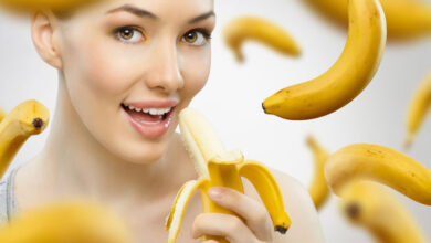 Photo of केला कुछ लोगों के लिए हानिकारक भी हो सकता है, चलिए जानते हैं इससे होने वाले नुकसानों के बारे में-