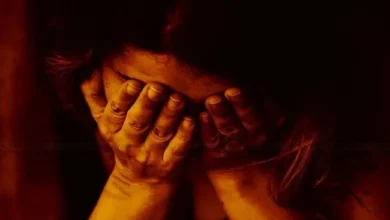 Photo of दरोगा के घर पर भतीजी के साथ दो छात्रों ने किया रैप, बनाया अश्लील वीडियो…