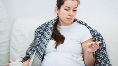 Photo of जानिए ड‍िलीवरी के बाद कुछ मह‍िलाओं में बुखार की समस्‍या क्यों होती है-