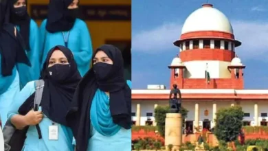 Photo of सुप्रीम कोर्ट कर्नाटक के सरकारी स्कूलों में हिजाब पहनकर परीक्षा में बैठने की अनुमति देने वाली याचिका पर करेगा विचार 