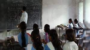Photo of जल्द ही शिक्षा मंत्री चंद्रशेखर बिहार में शिक्षक बहाली का इंतजार कर रहे लाखों युवाओं को देने जा रहें ये खुशखबरी