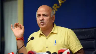 Photo of सिसोदिया ने CBI ऑफिस जाने से पहले पार्टी समर्थकों को संबोधित करते हुए केंद्र सरकार पर हमला बोला..