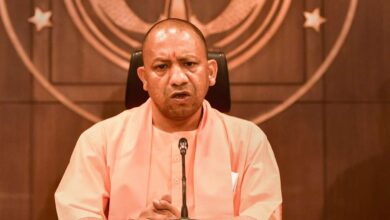 Photo of योगी सरकार यूपी में माफ‍िया को खत्‍म करने के ल‍िए अब दोहरा वार कर रही..